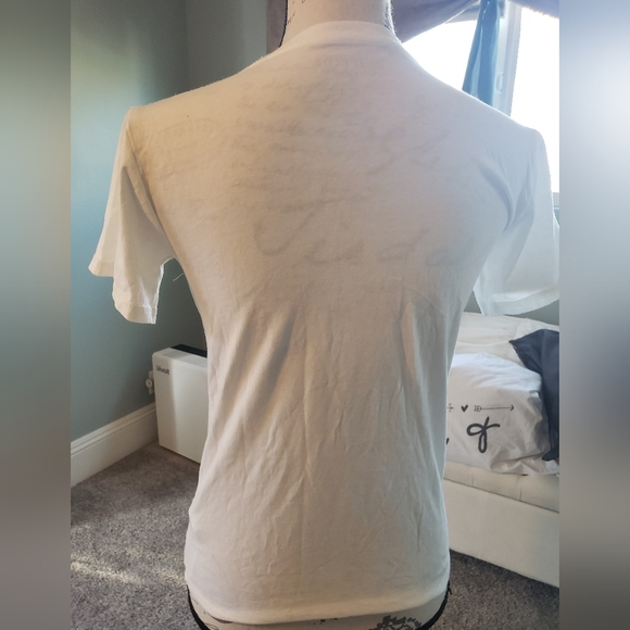 Burton T shirt - Picture 2 of 3